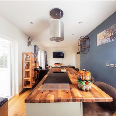 Luxury Cottage With Stunning Views Near Fairy Pools - School House 3 Carbost  Eksteriør bilde