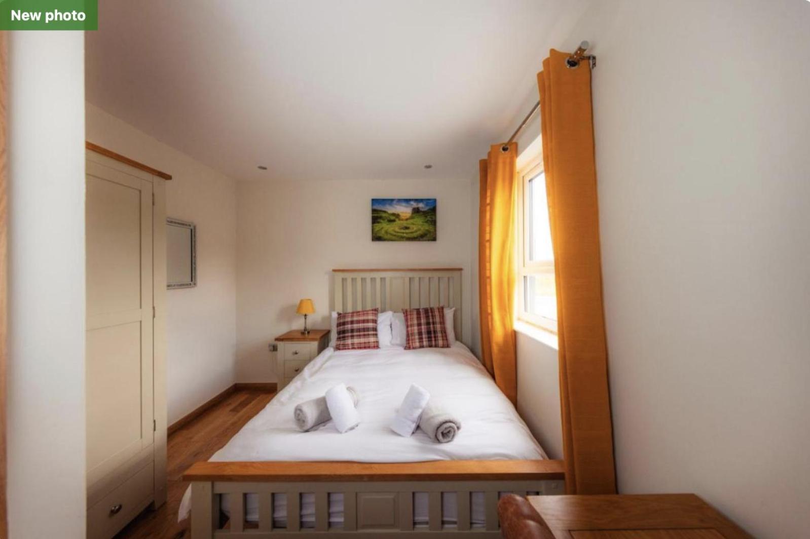 Luxury Cottage With Stunning Views Near Fairy Pools - School House 3 Carbost  Eksteriør bilde
