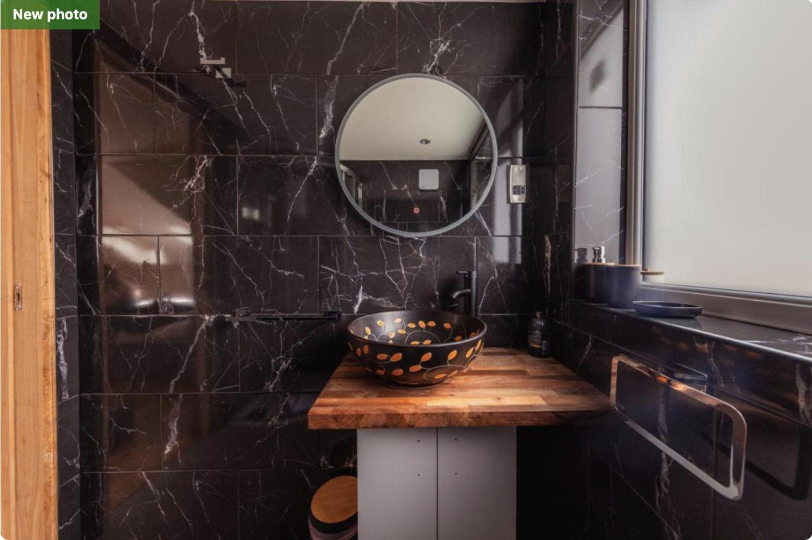 Luxury Cottage With Stunning Views Near Fairy Pools - School House 3 Carbost  Eksteriør bilde